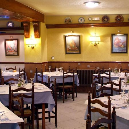 Hotel Menano Мансанарес Экстерьер фото